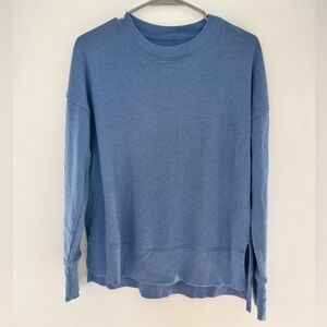 Relaxed Blue Crewneck Sweatshirt with Side Slits